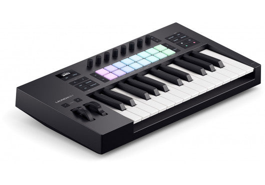 NOVATION Launchkey 25 MK4