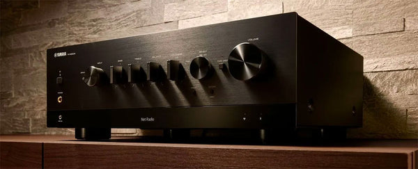 YAMAHA Ampli tuner connecté RN800A